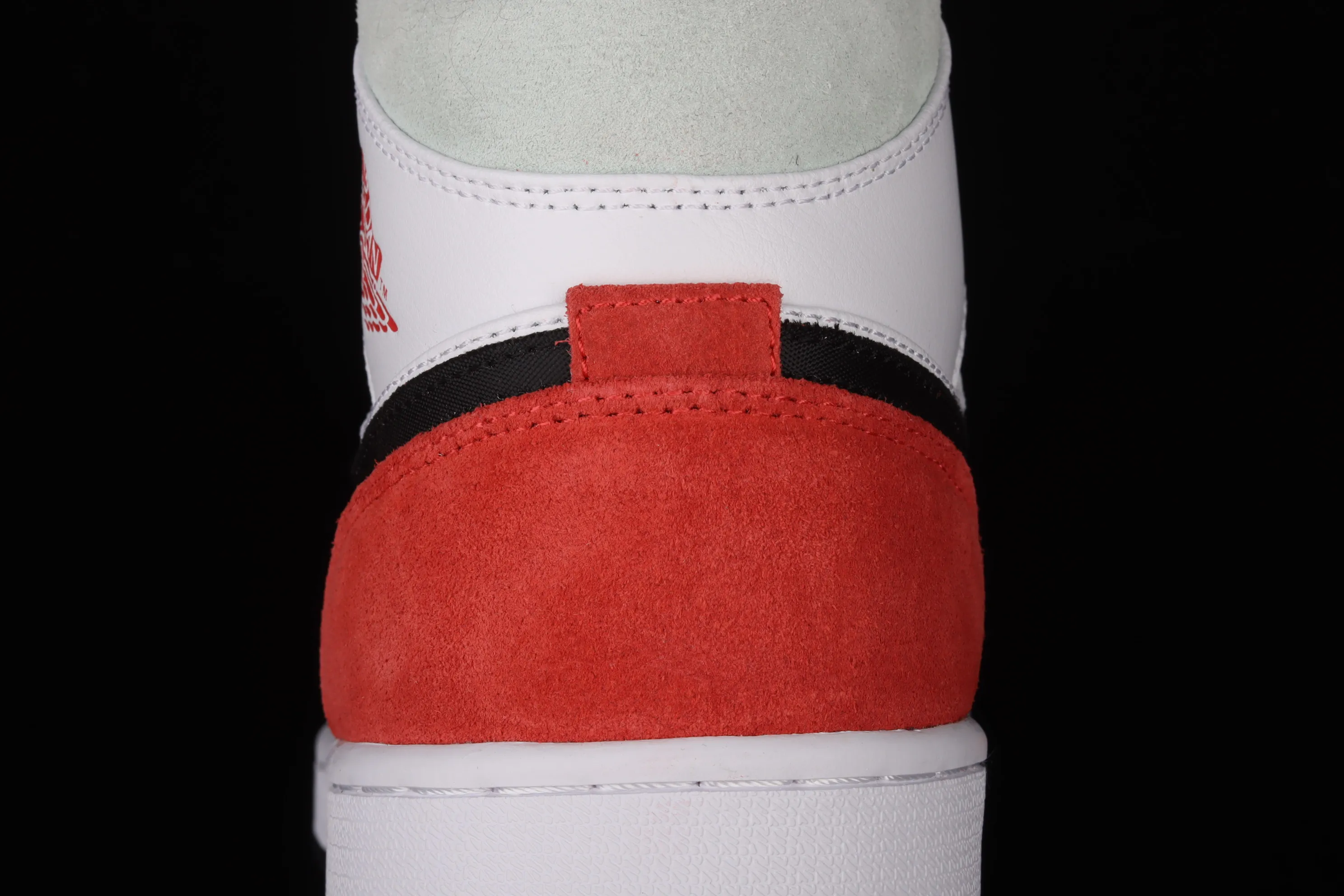 All categories Air Jordan Jordan series basketball shoes Air Jordan 1 Mid Special offer Air Jordan 1 Mid AJ1 Joe 1 black and white black tea Zhongbang basketball shoes 852542-100